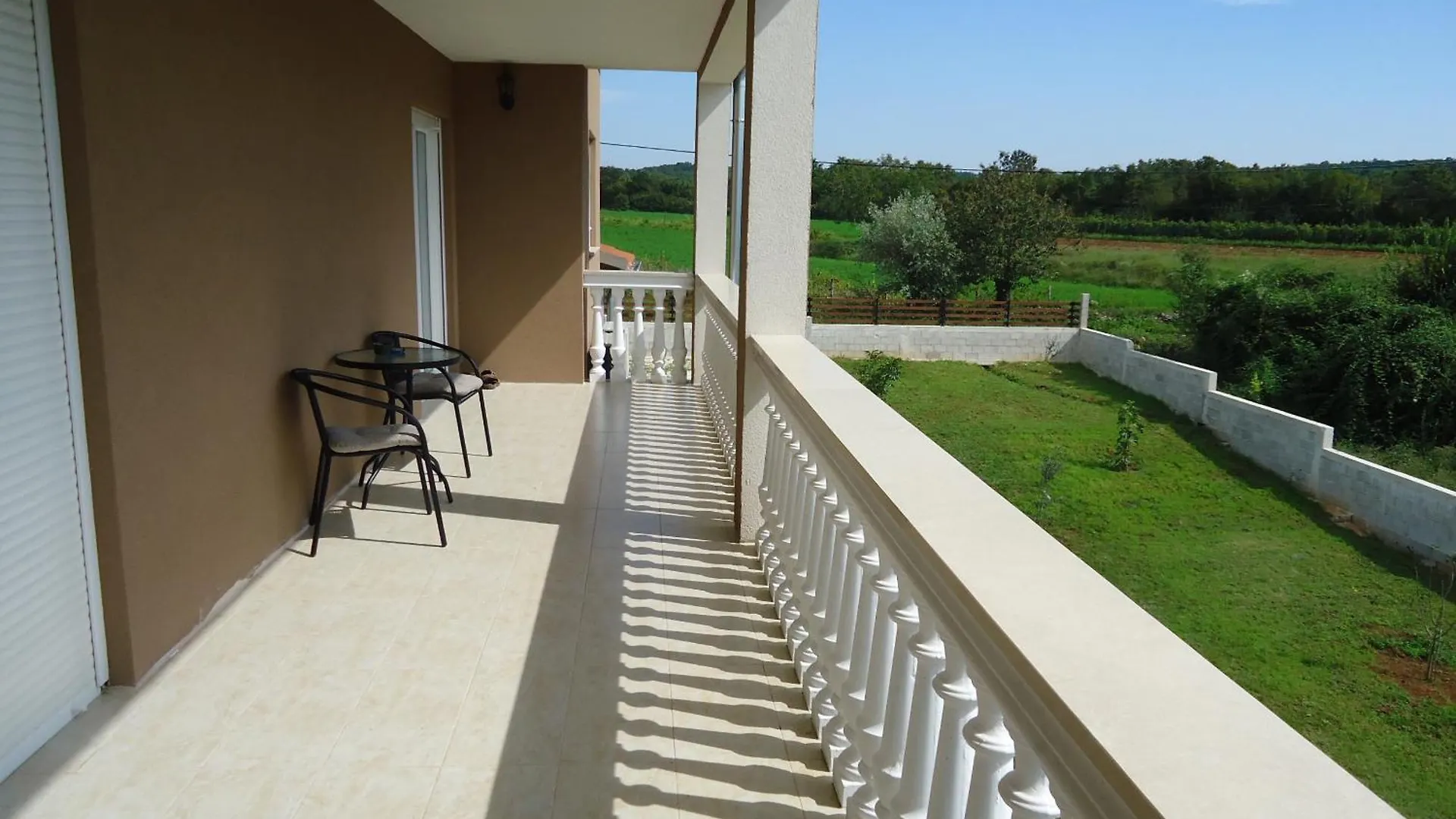 Nina Apartments Крница Хорватия