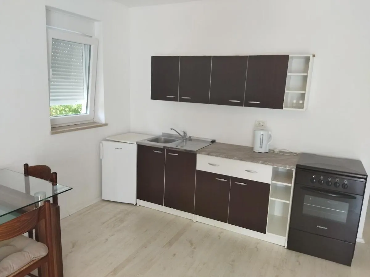 Nina Apartments Krnica